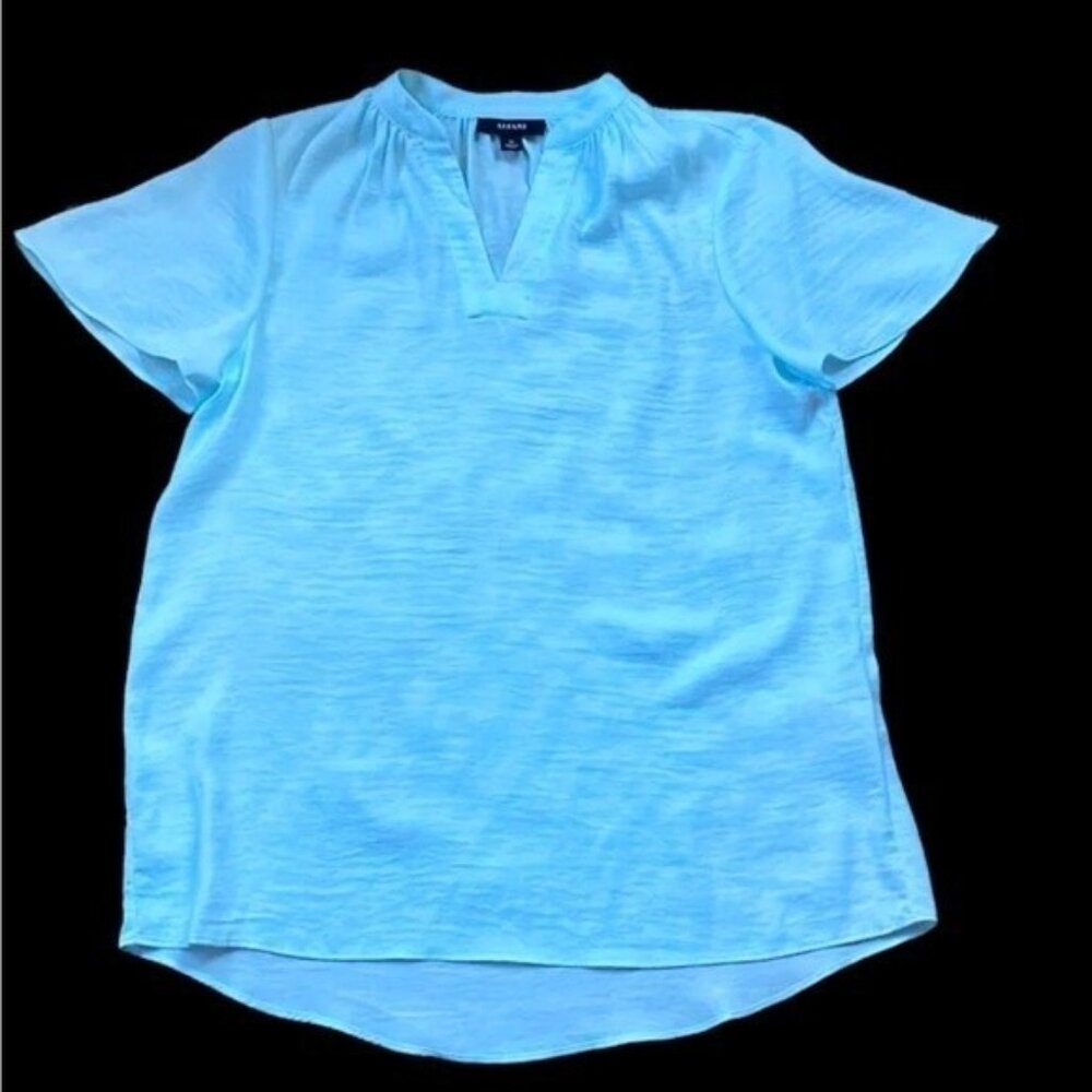 ALFANI Women's Baby Blue V-neck High low Blouse Shirt Top XS Short Sleeve NWOT